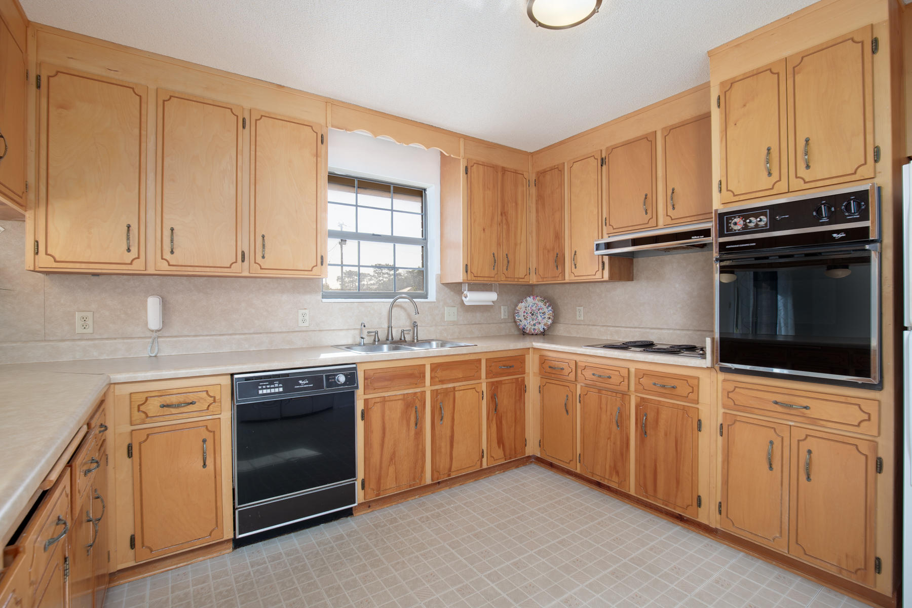 CRESCENT SHORES - Residential