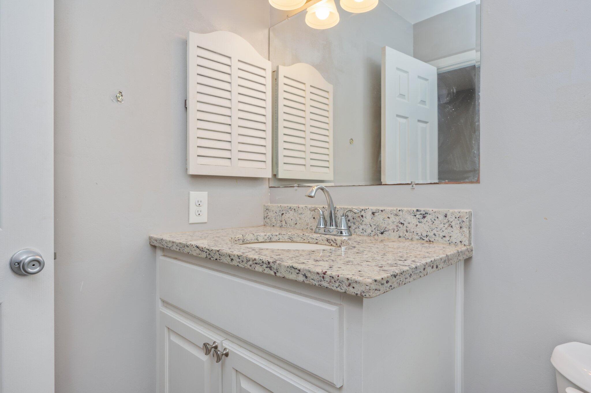 FT WALTON S0UTH-INTR - Residential Lease
