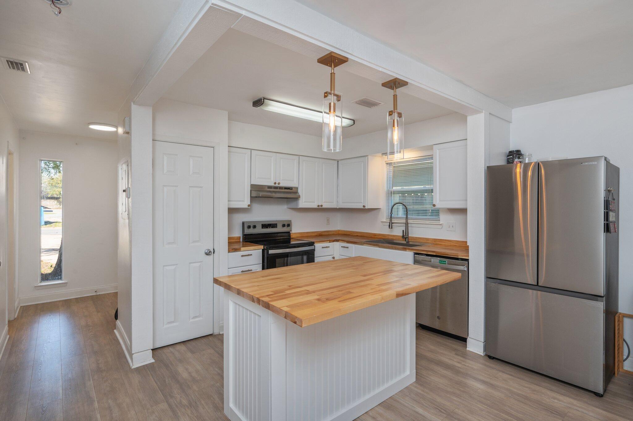 FT WALTON S0UTH-INTR - Residential Lease