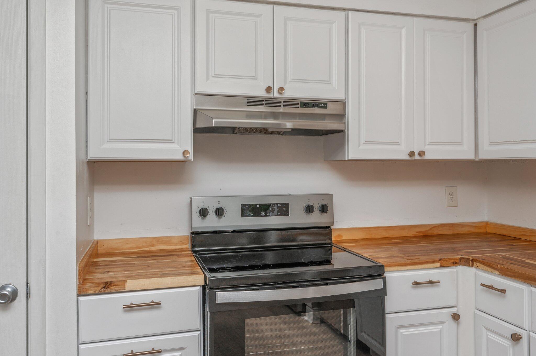 FT WALTON S0UTH-INTR - Residential Lease