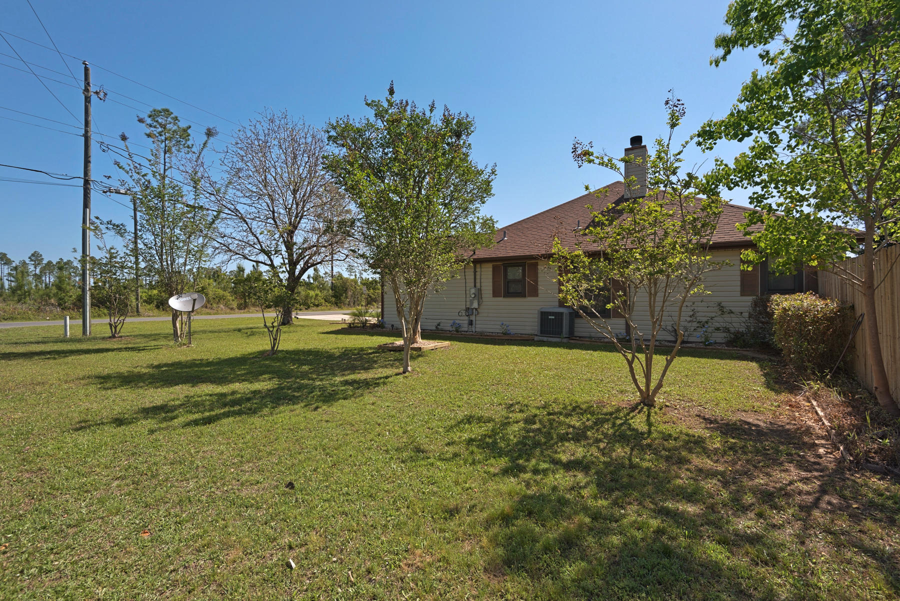 VILLAGE WEST - Residential