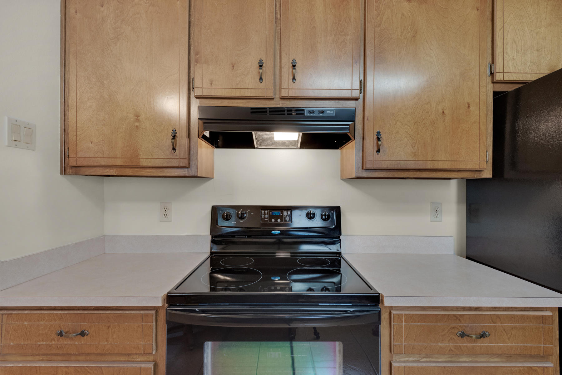 VILLAGE WEST - Residential