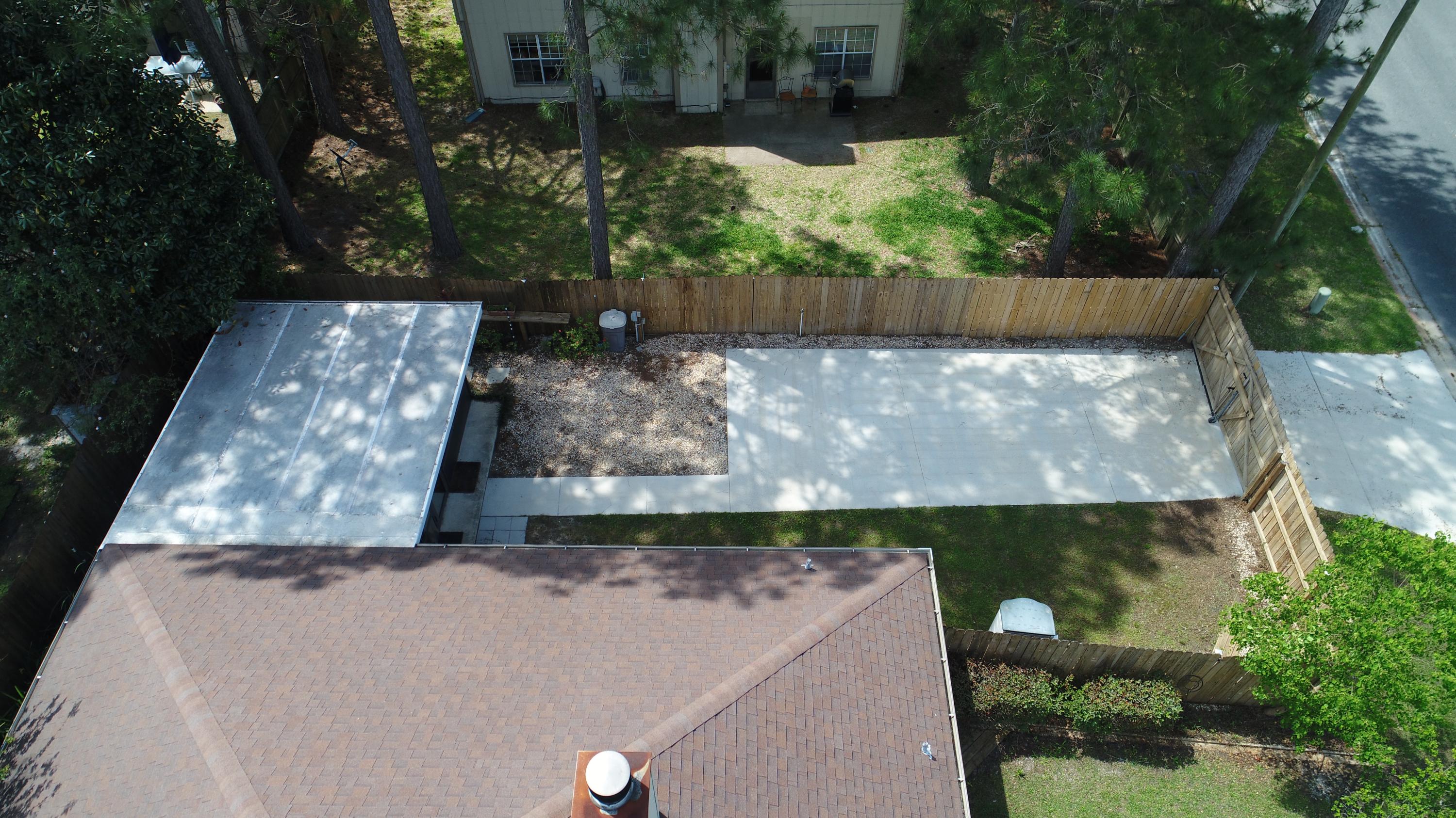 VILLAGE WEST - Residential