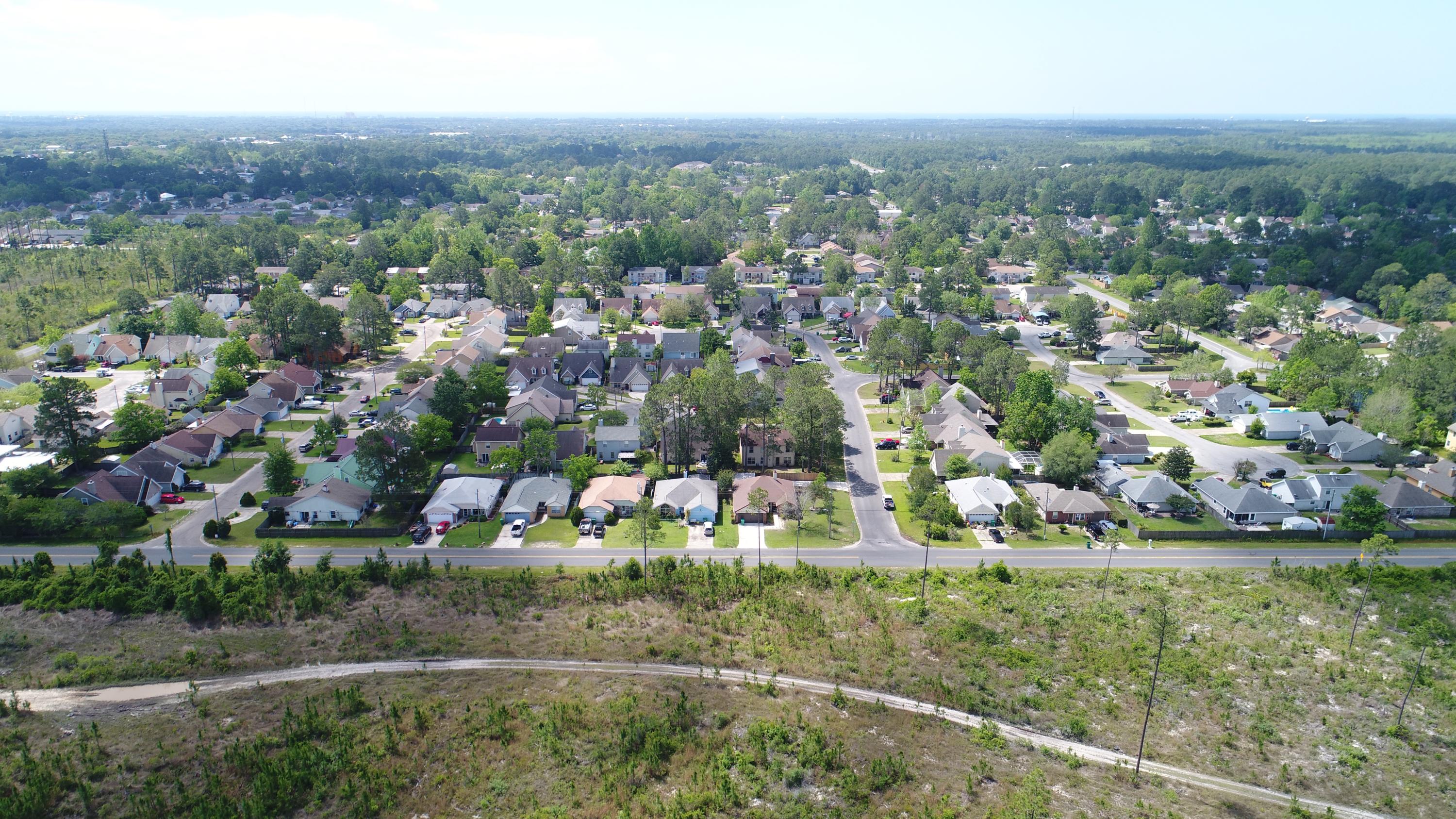 VILLAGE WEST - Residential