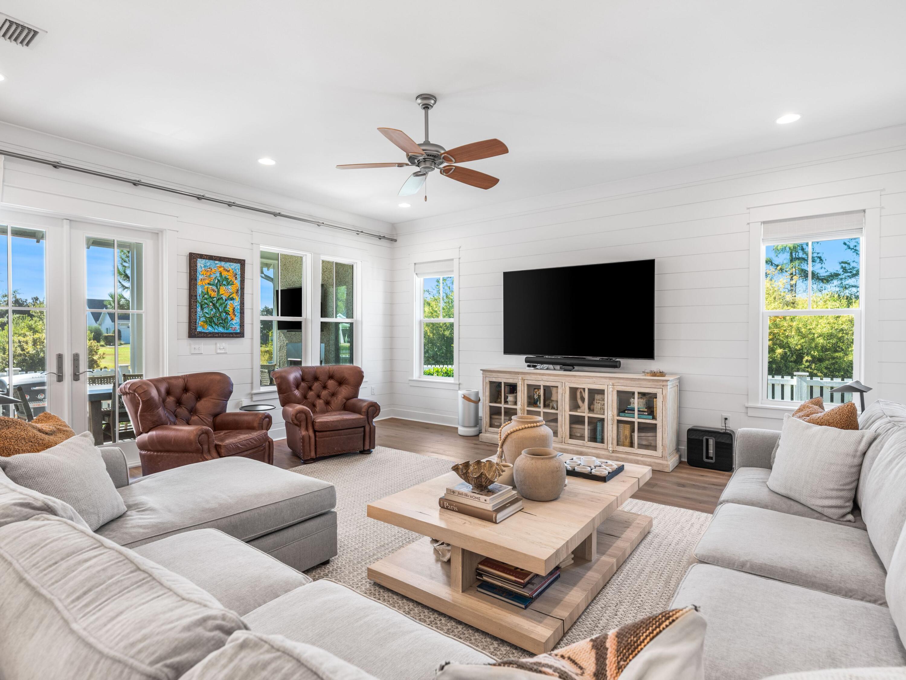 WATERSOUND ORIGINS - Residential