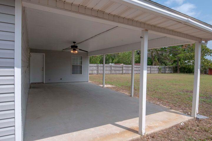 HILLCREST S/D LOT 3 - Residential