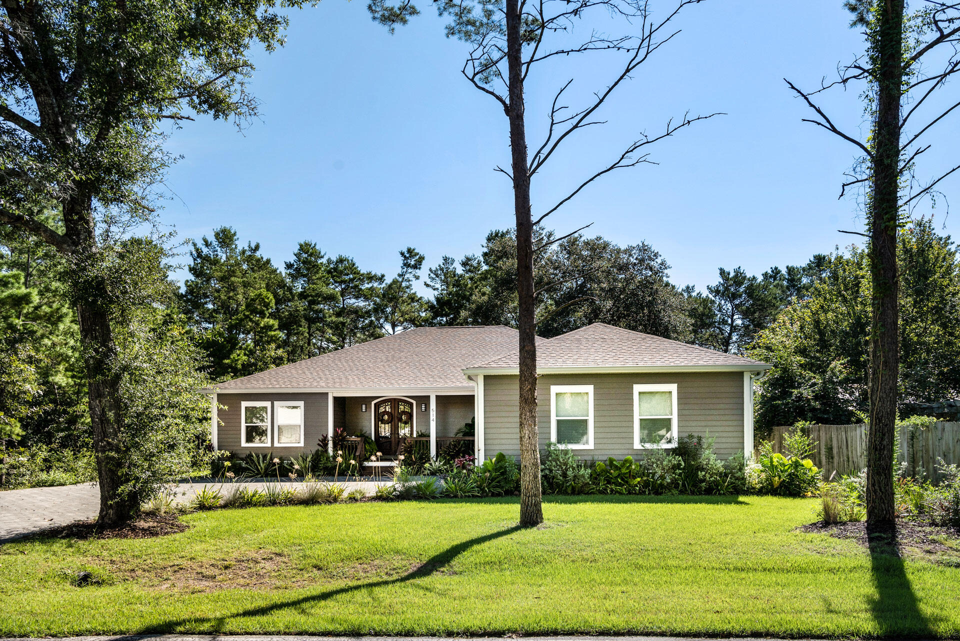 Daughettes - Residential