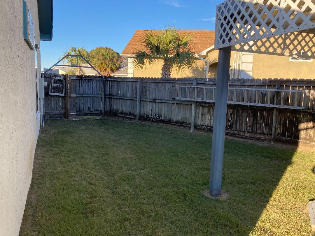 SEACLUSION BEACH - Residential