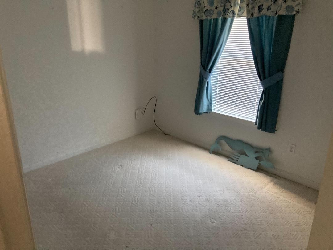 SEACLUSION BEACH - Residential