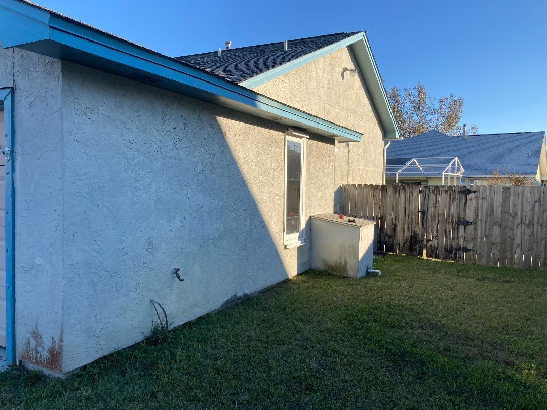 SEACLUSION BEACH - Residential