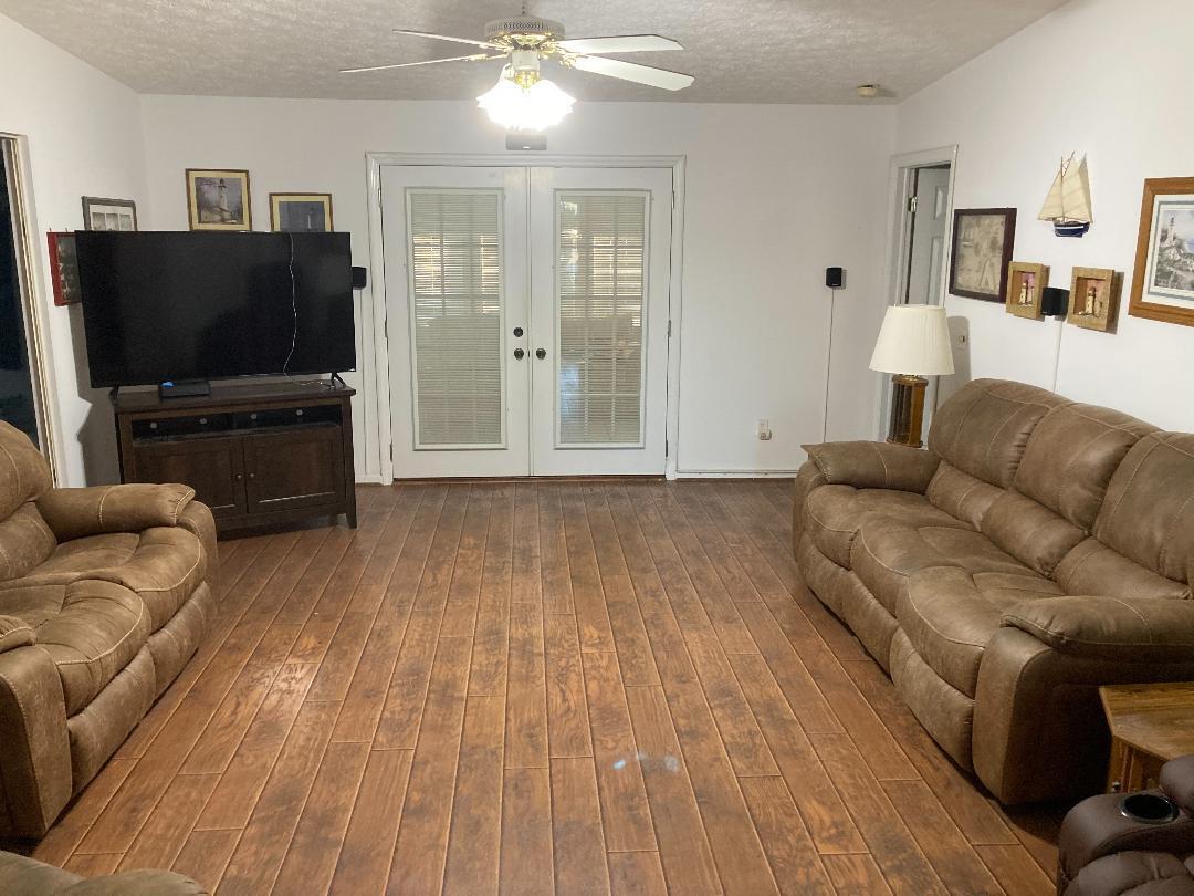 SEACLUSION BEACH - Residential