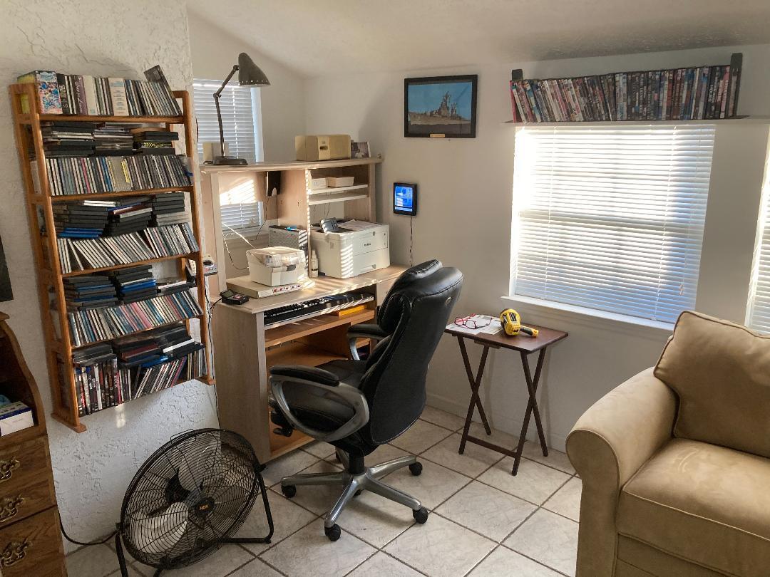 SEACLUSION BEACH - Residential