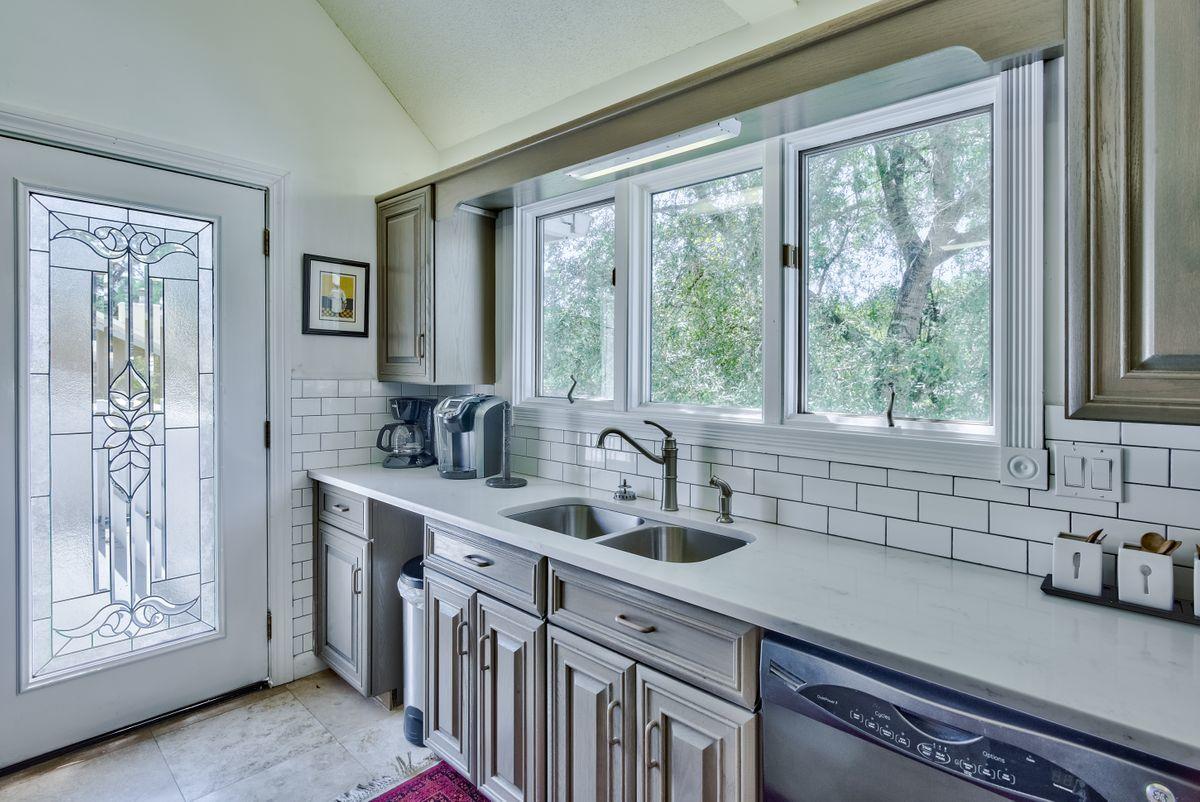 TROON DRIVE - Residential