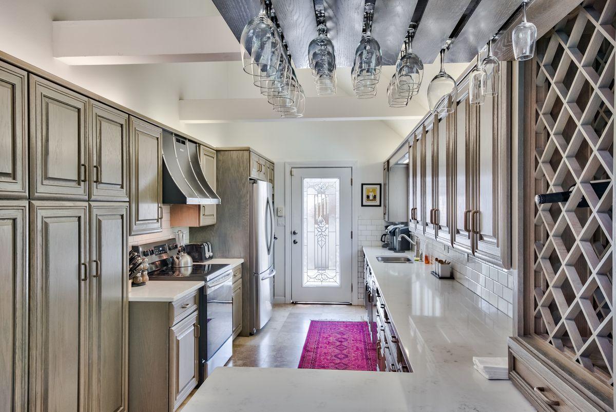 TROON DRIVE - Residential