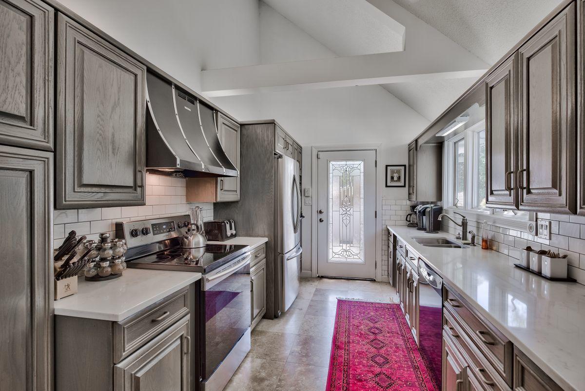 TROON DRIVE - Residential