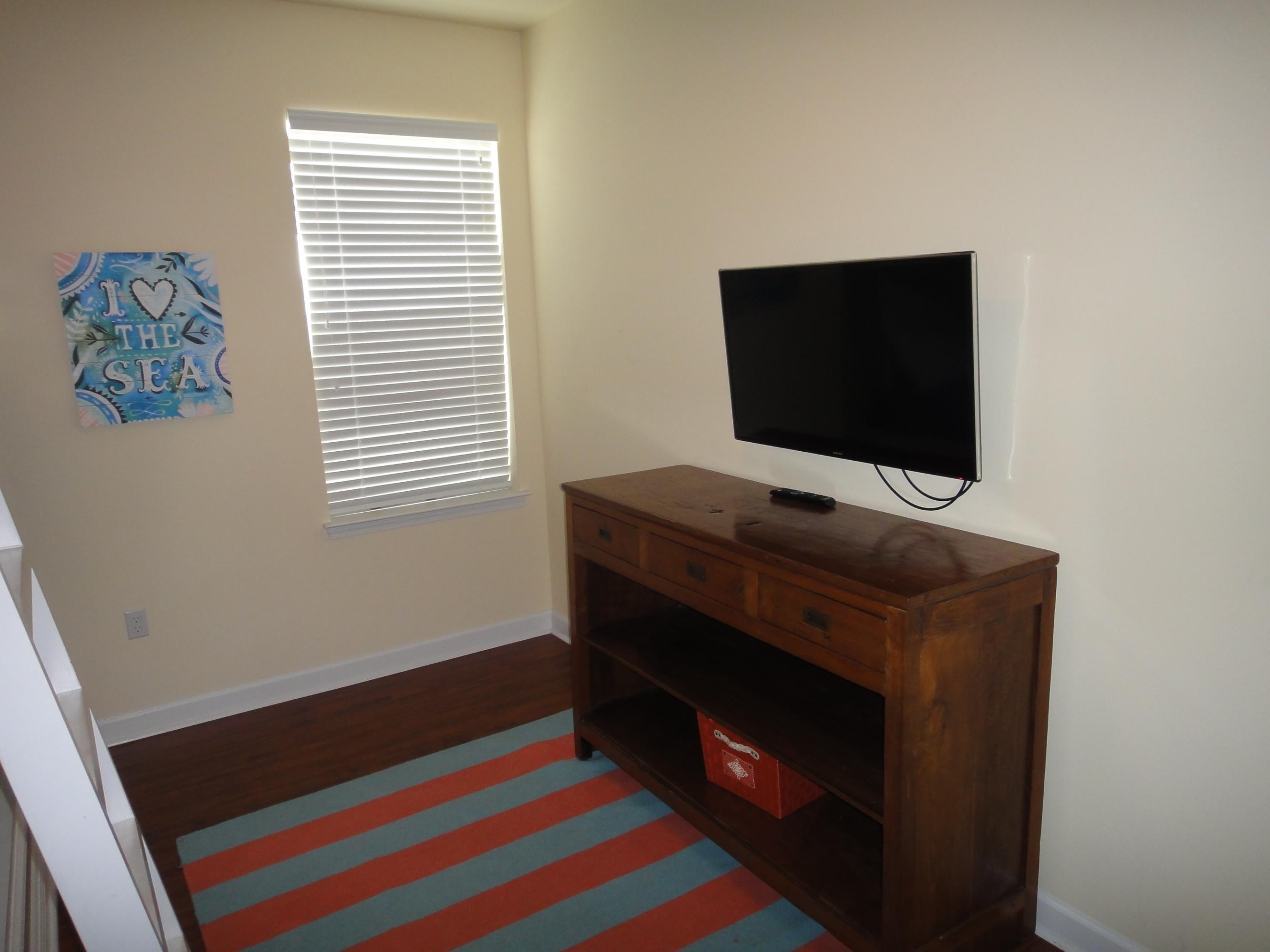 VILLAGES OF CRYSTAL BEACH - Residential