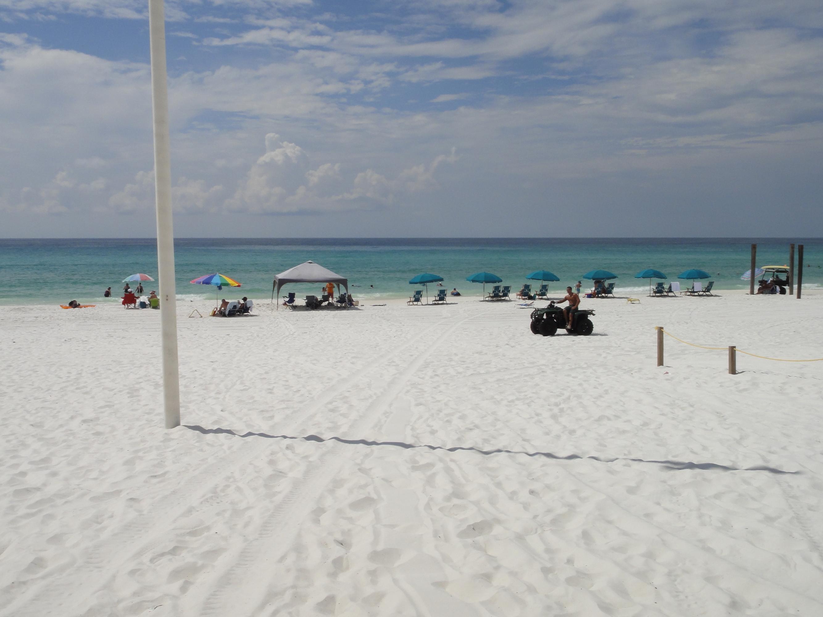 VILLAGES OF CRYSTAL BEACH - Residential