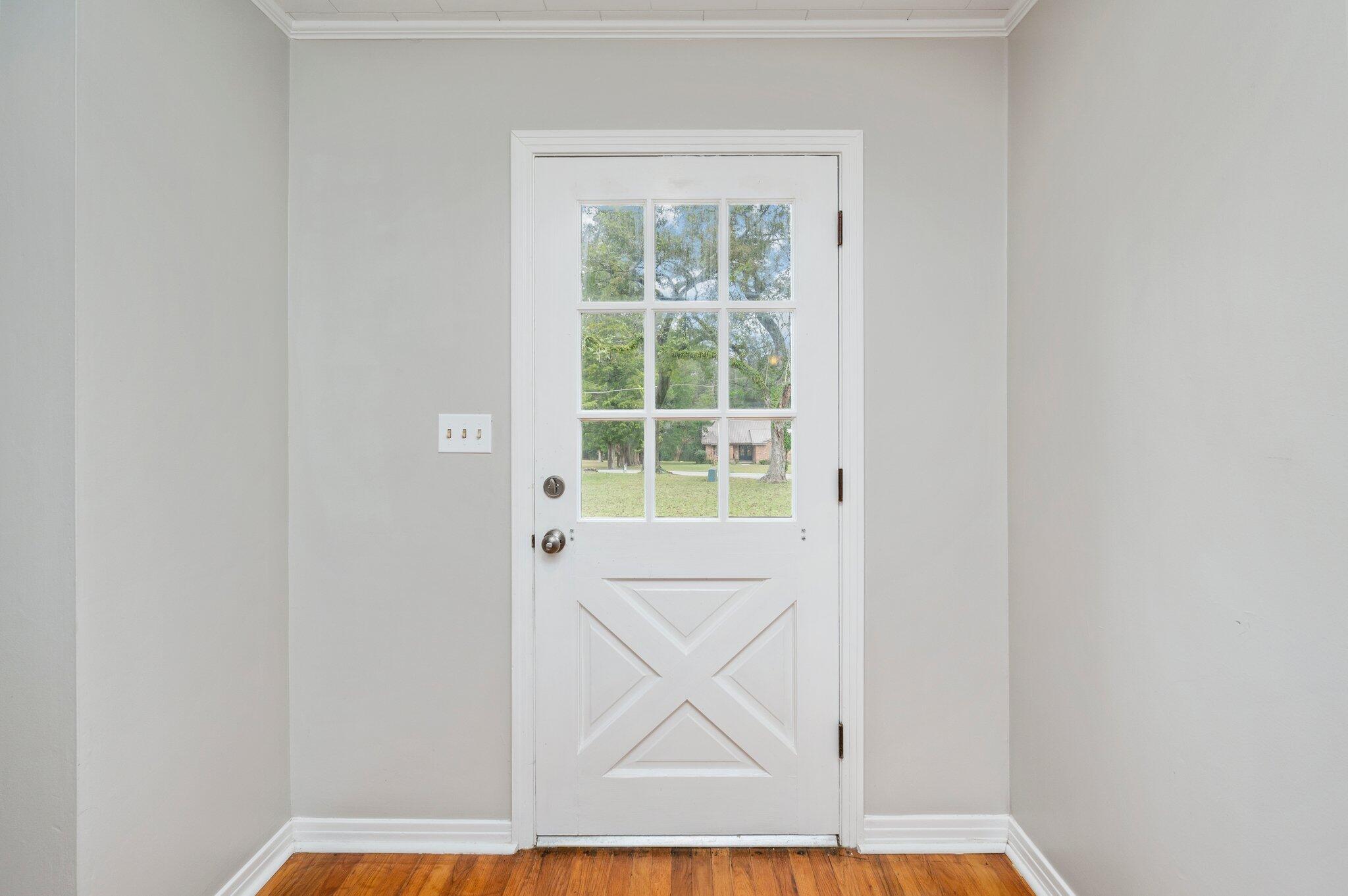 METES & BOUNDS - Residential Lease