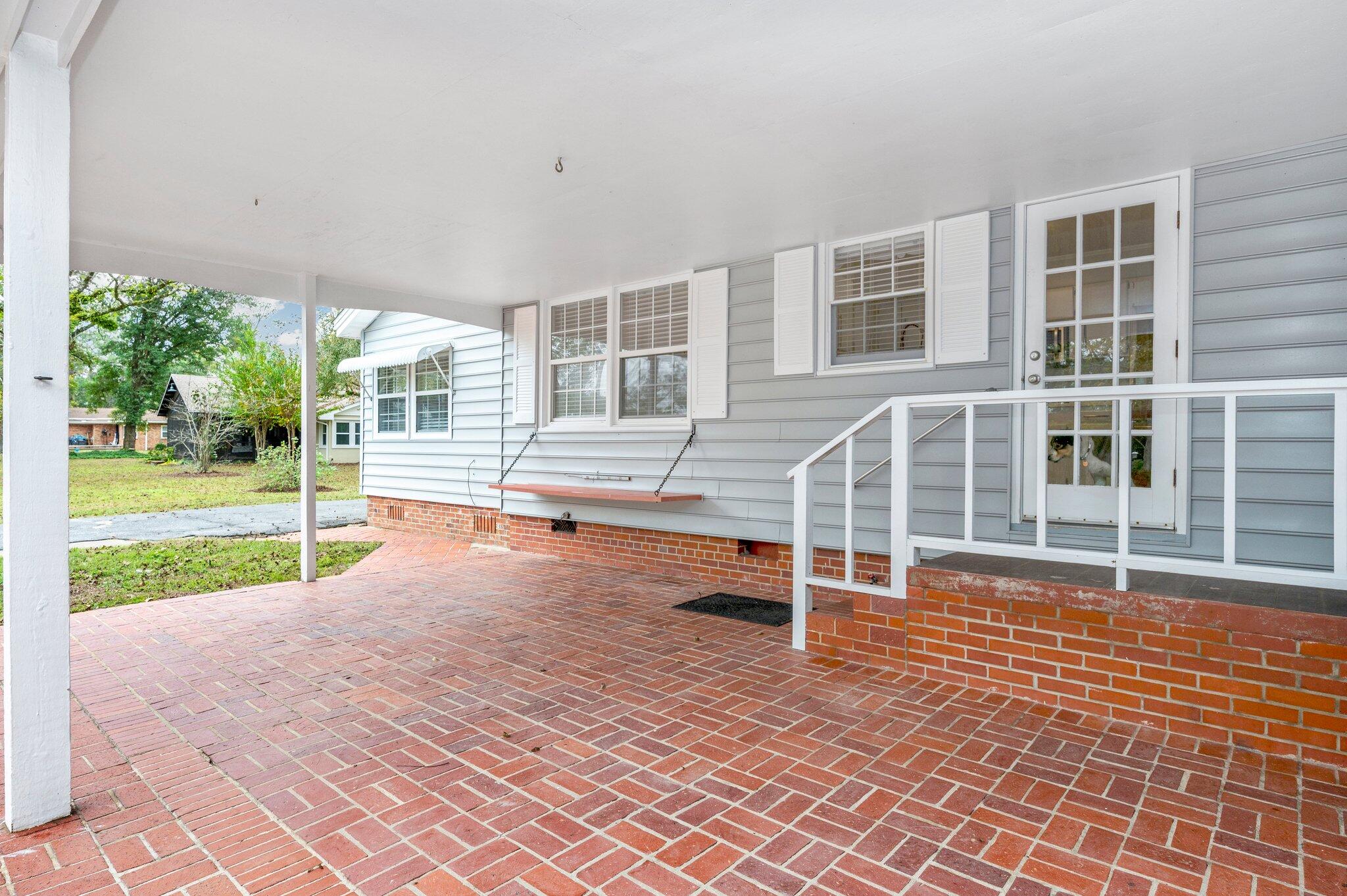 METES & BOUNDS - Residential Lease