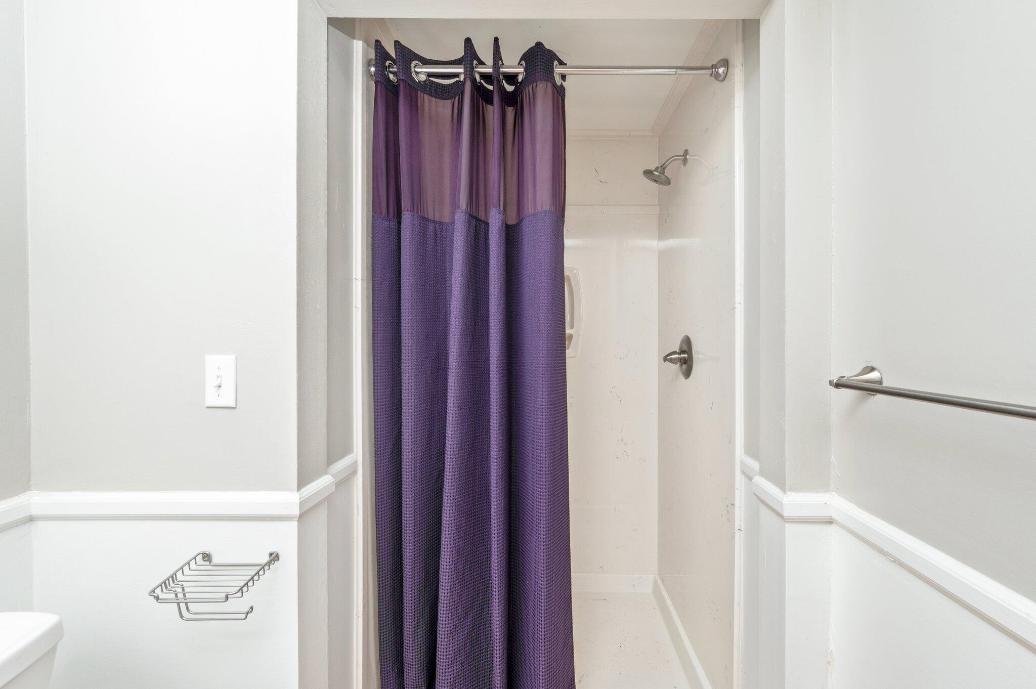 METES & BOUNDS - Residential Lease