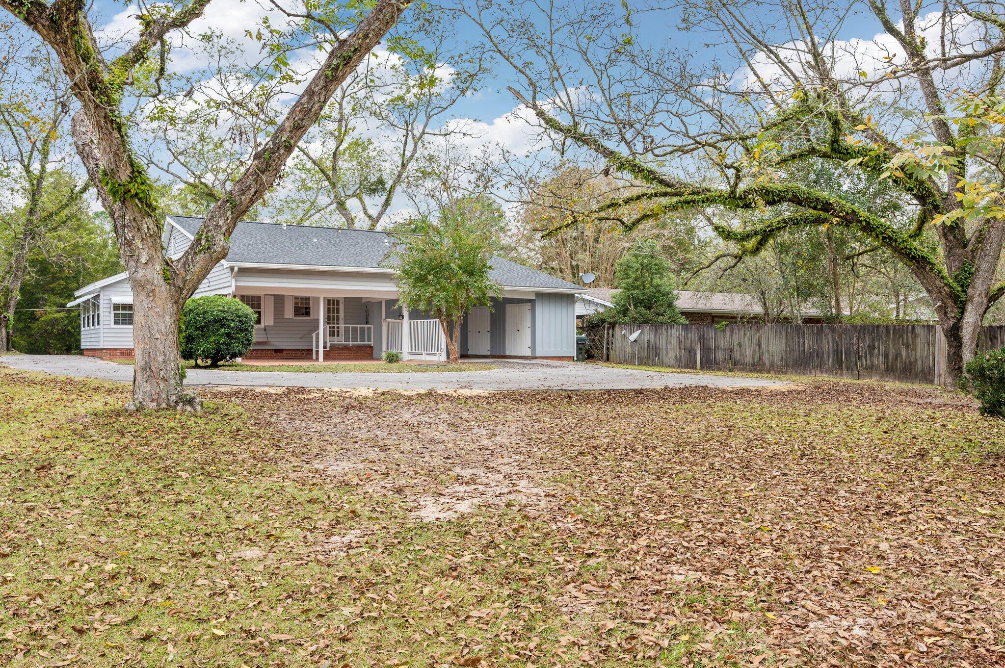 METES & BOUNDS - Residential Lease