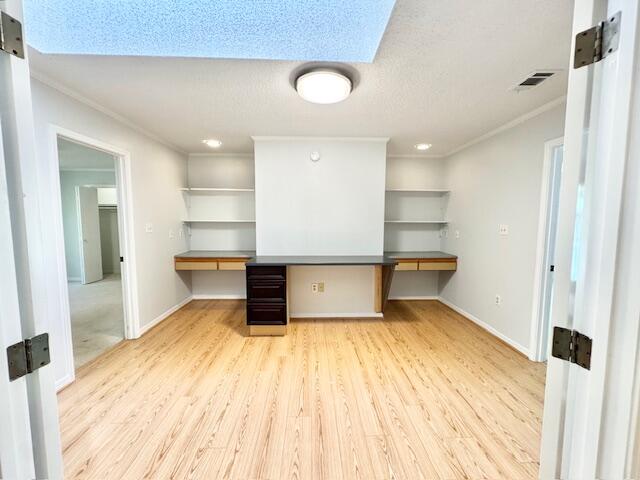 ROCKY BAYOU COUNTRY CLUB ESTATES 3 - Residential Lease