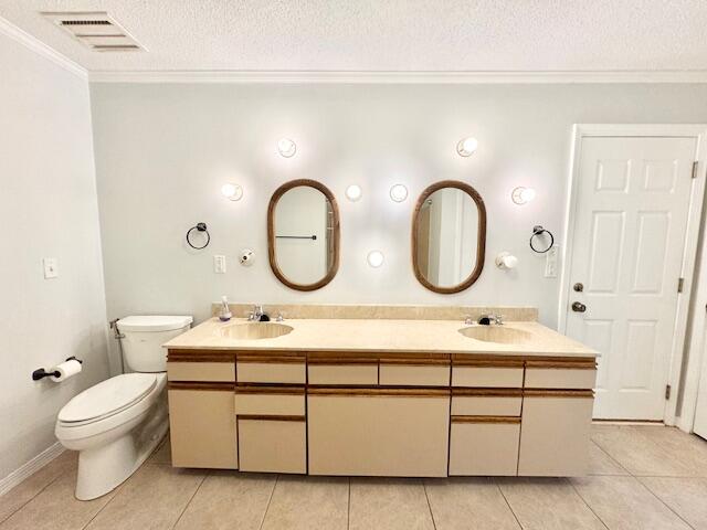 ROCKY BAYOU COUNTRY CLUB ESTATES 3 - Residential Lease