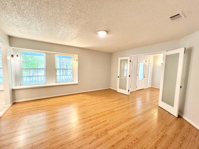 ROCKY BAYOU COUNTRY CLUB ESTATES 3 - Residential Lease