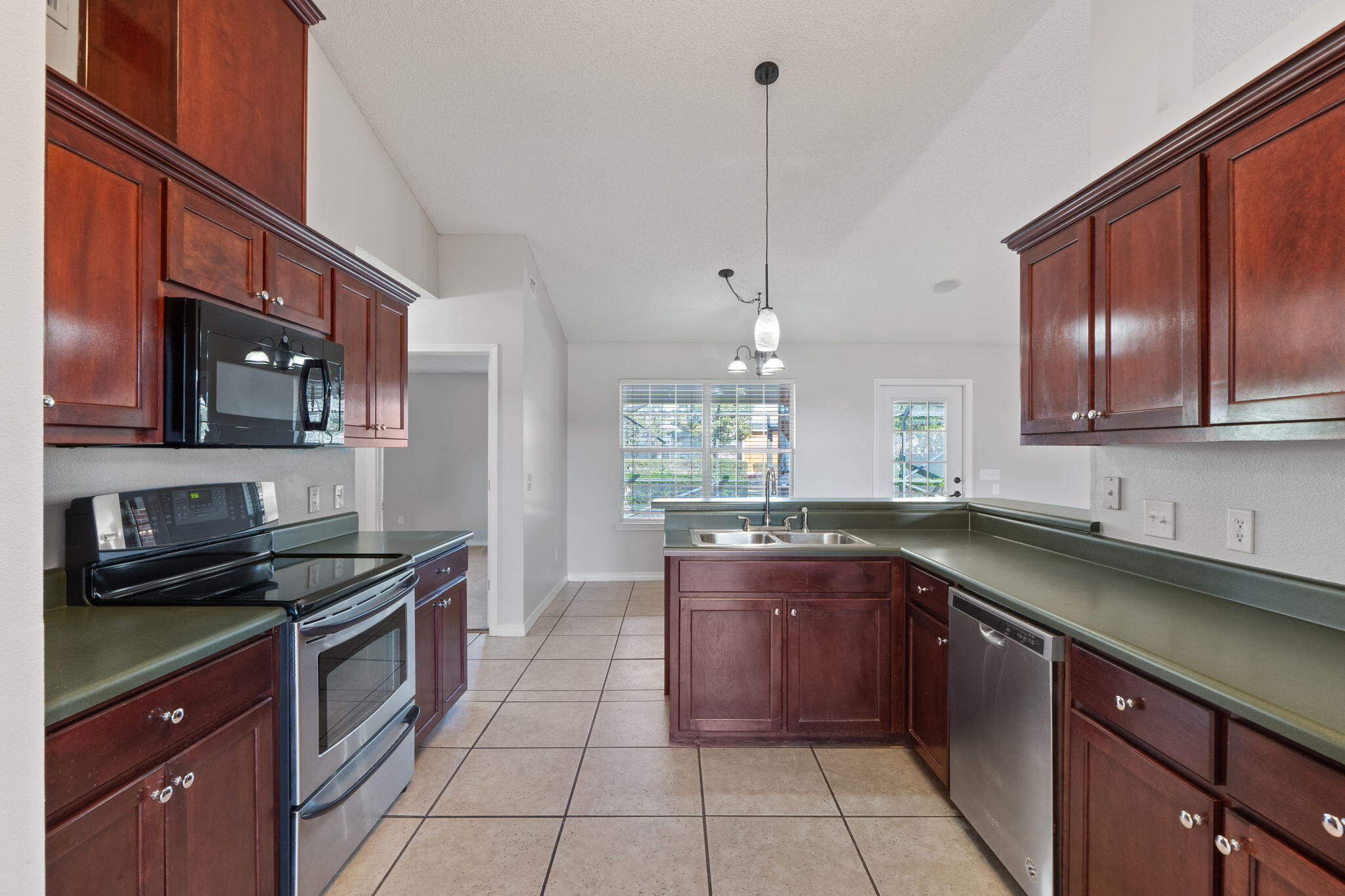 HIDDEN CREEK AT HOLLEY BY THE SEA - Residential