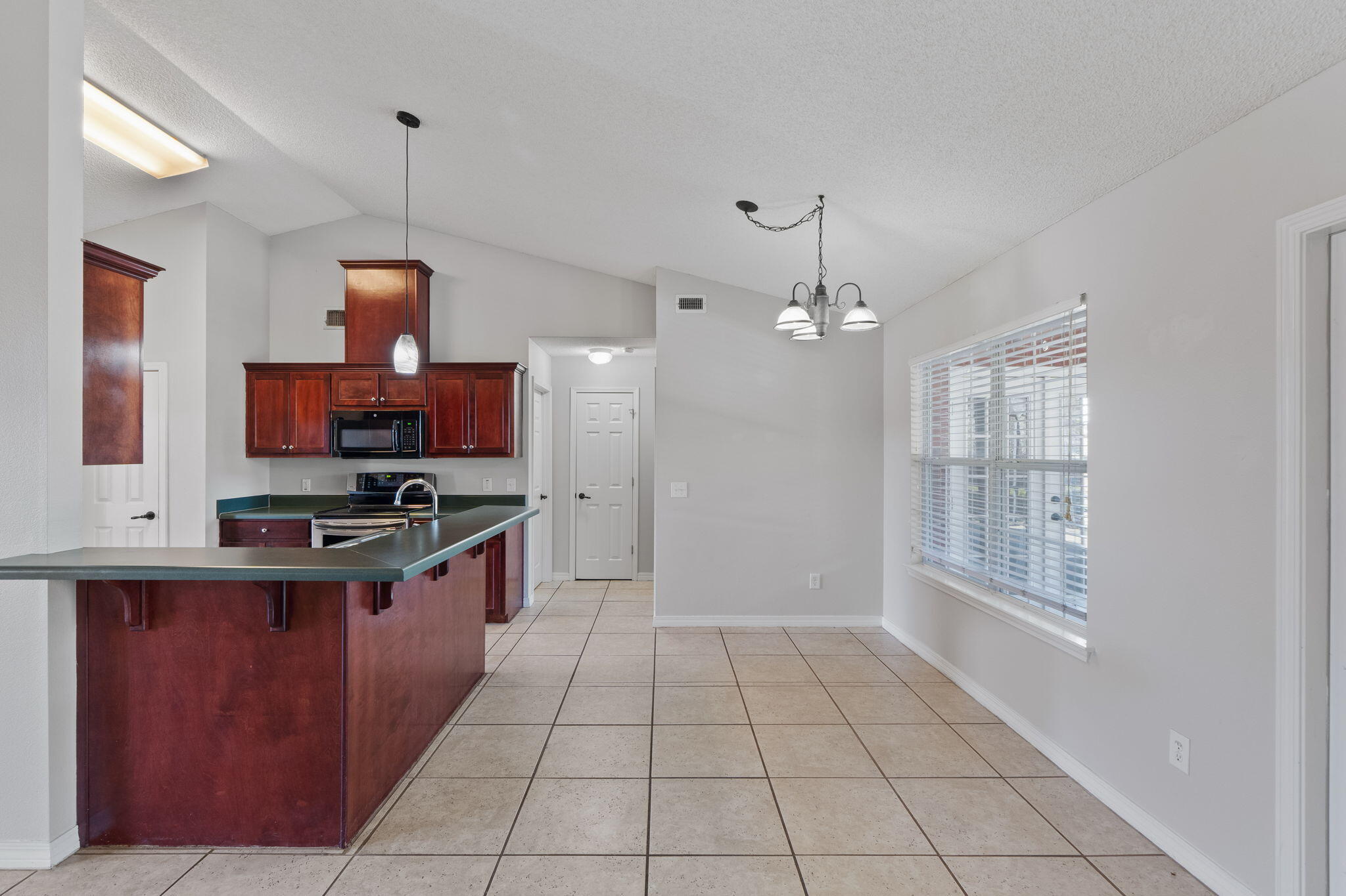 HIDDEN CREEK AT HOLLEY BY THE SEA - Residential