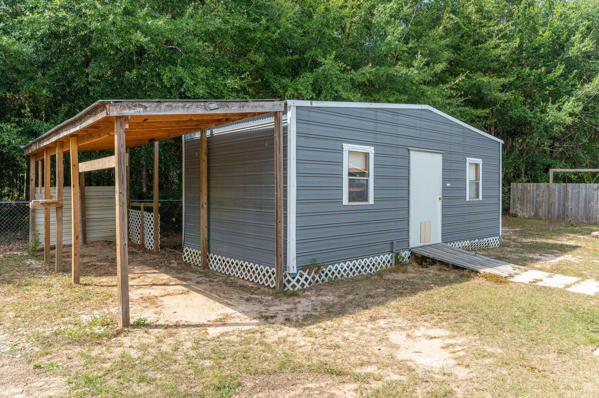 CHARLESTON OAKS - Residential