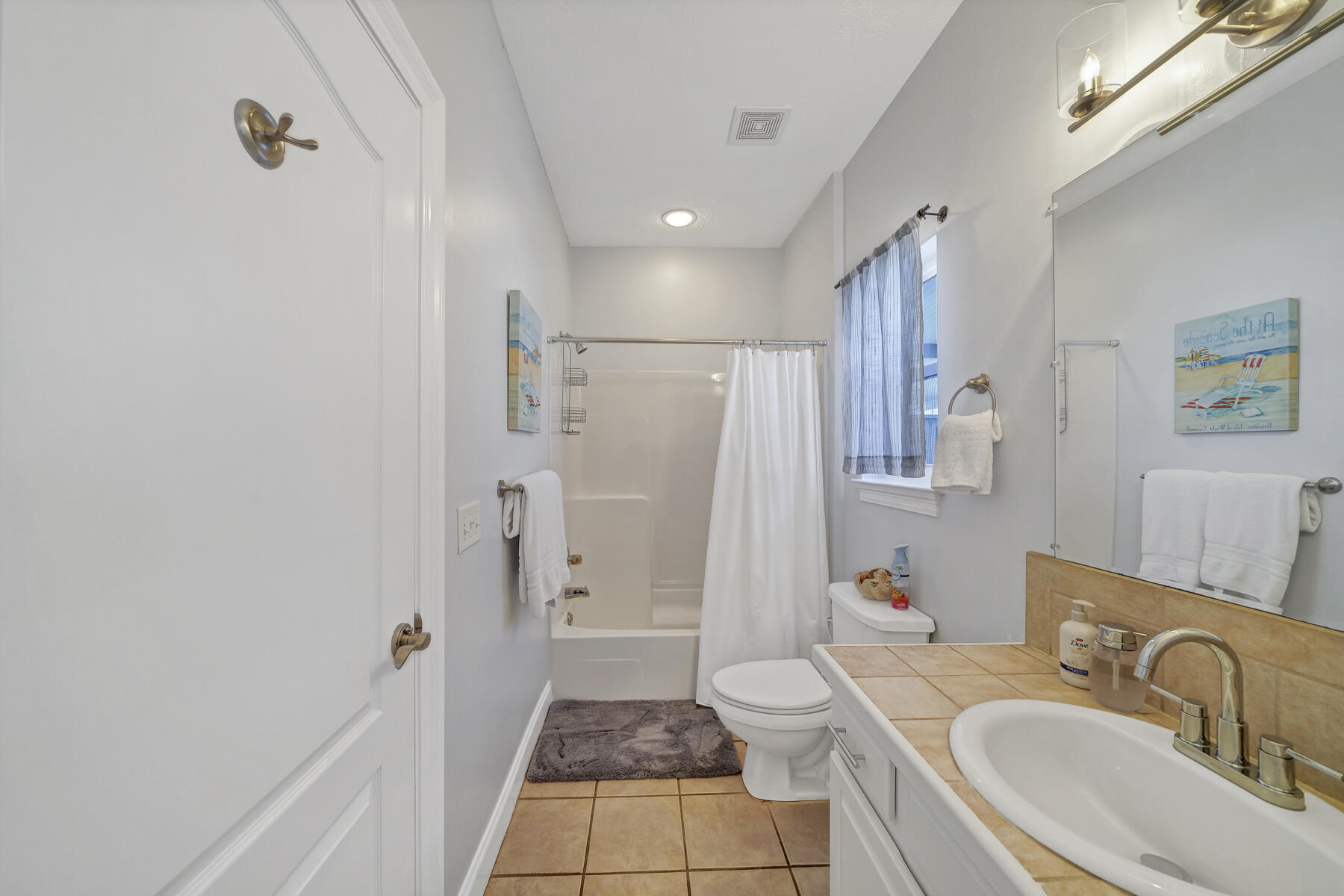 LAGUNA BEACH ESTATES 2ND ADDN - Residential