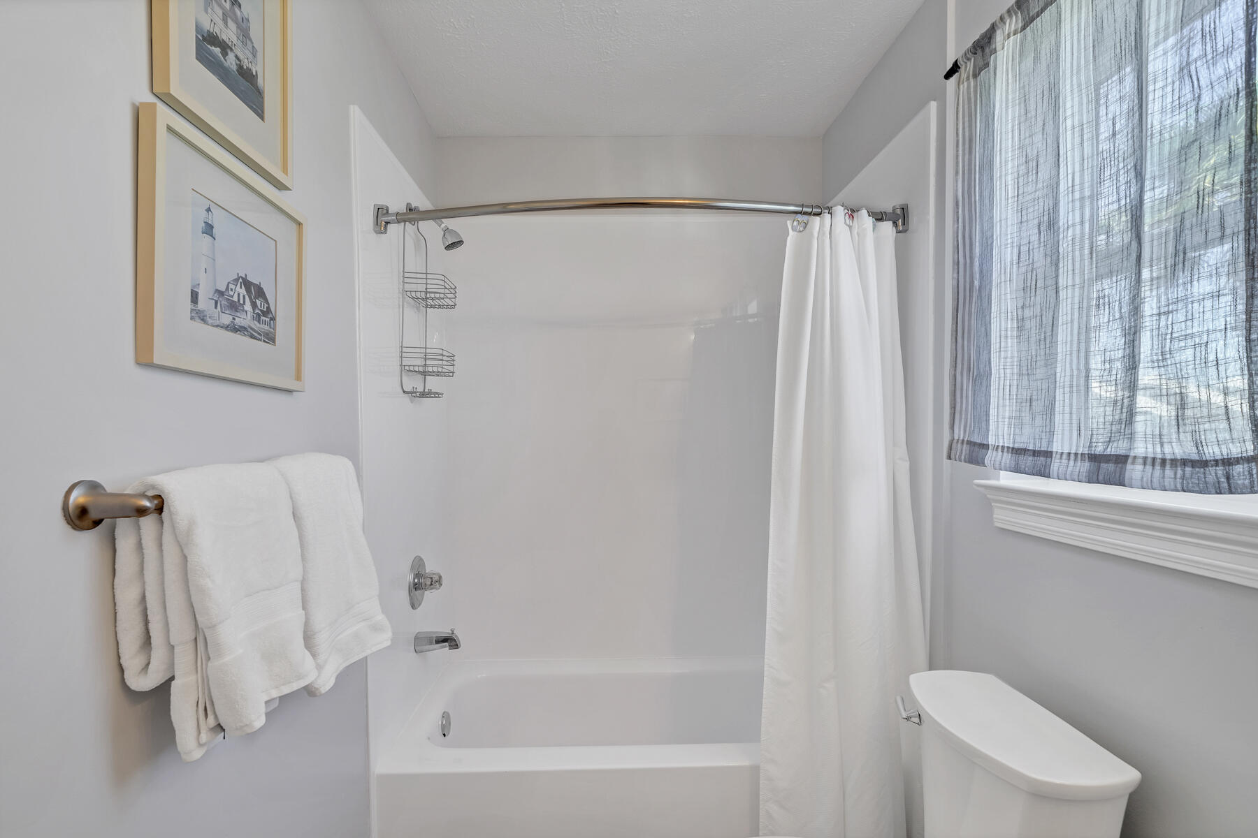 LAGUNA BEACH ESTATES 2ND ADDN - Residential