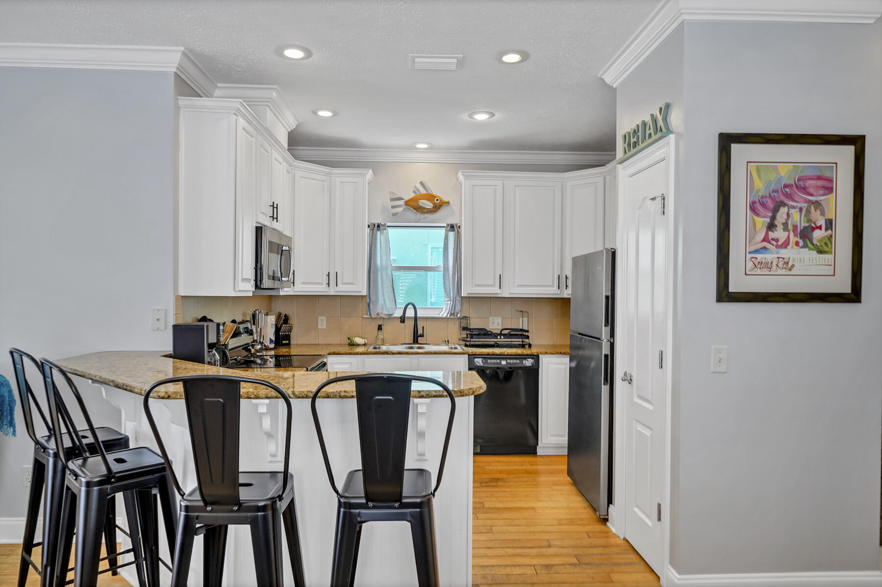 LAGUNA BEACH ESTATES 2ND ADDN - Residential