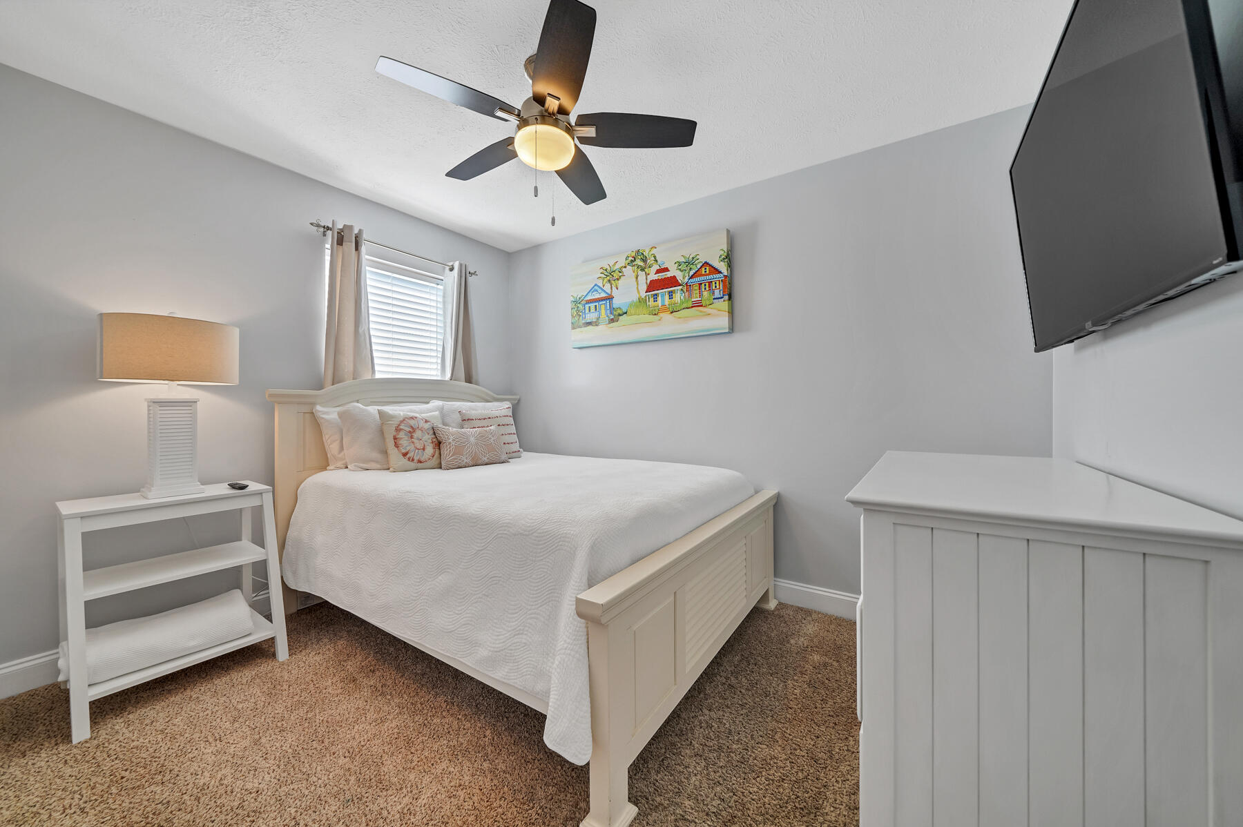 LAGUNA BEACH ESTATES 2ND ADDN - Residential