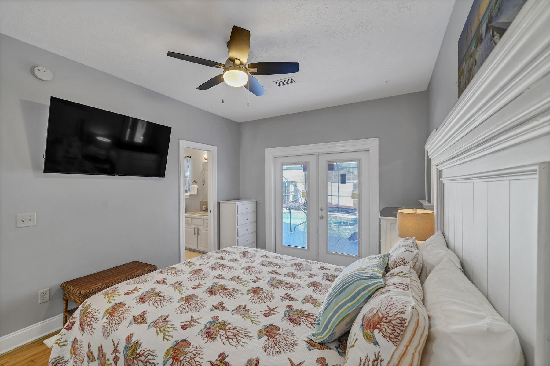 LAGUNA BEACH ESTATES 2ND ADDN - Residential