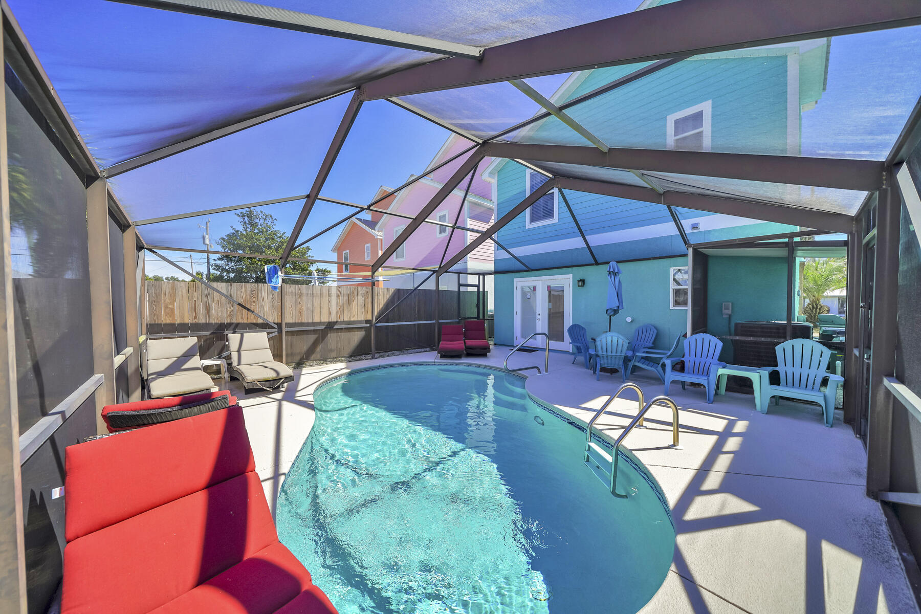 LAGUNA BEACH ESTATES 2ND ADDN - Residential