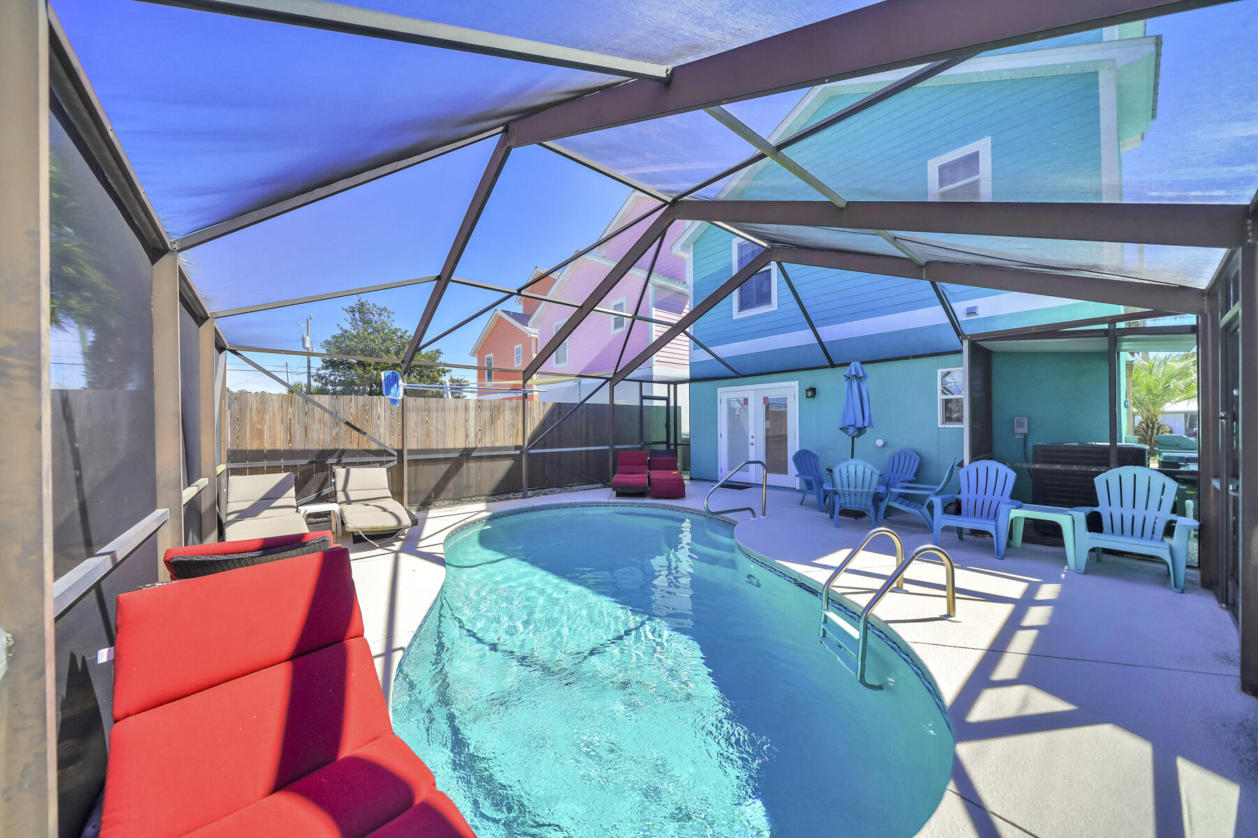 LAGUNA BEACH ESTATES 2ND ADDN - Residential