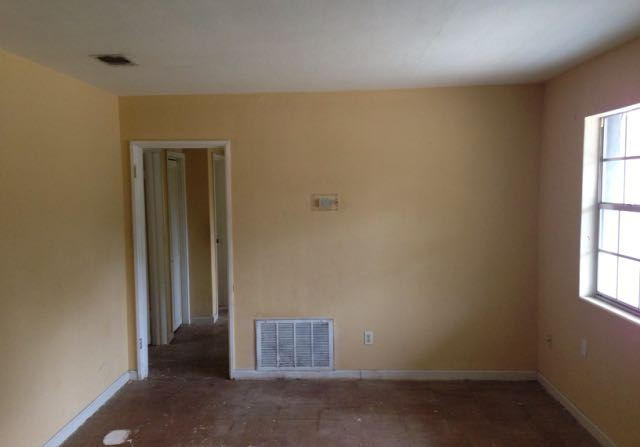 GARNIERS BEACH 2ND - Residential