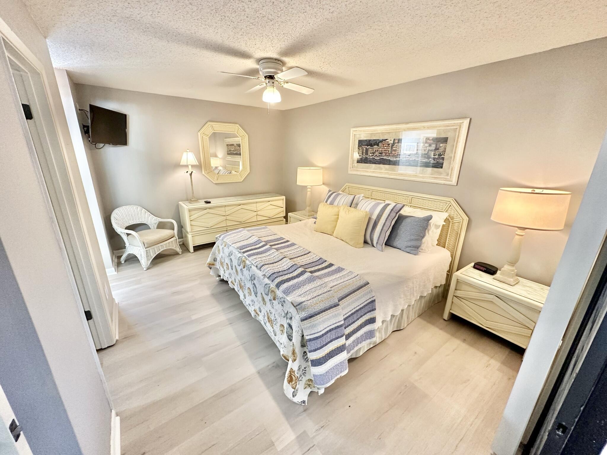 AUGUSTA VILLAGE CONDO - Residential