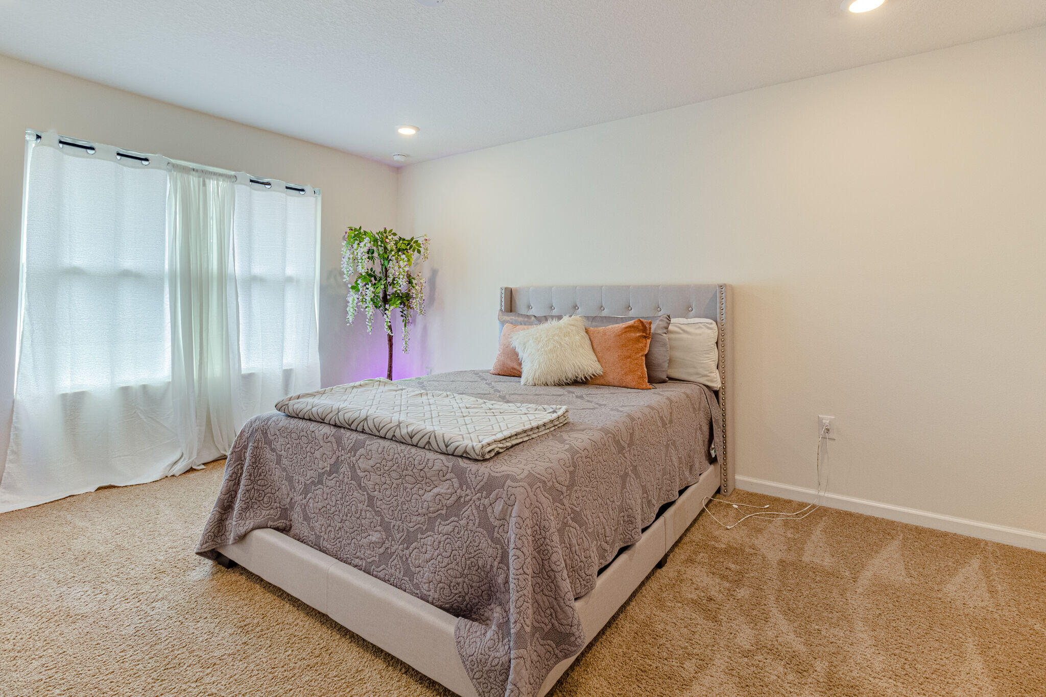 REDSTONE COMMONS - Residential Lease