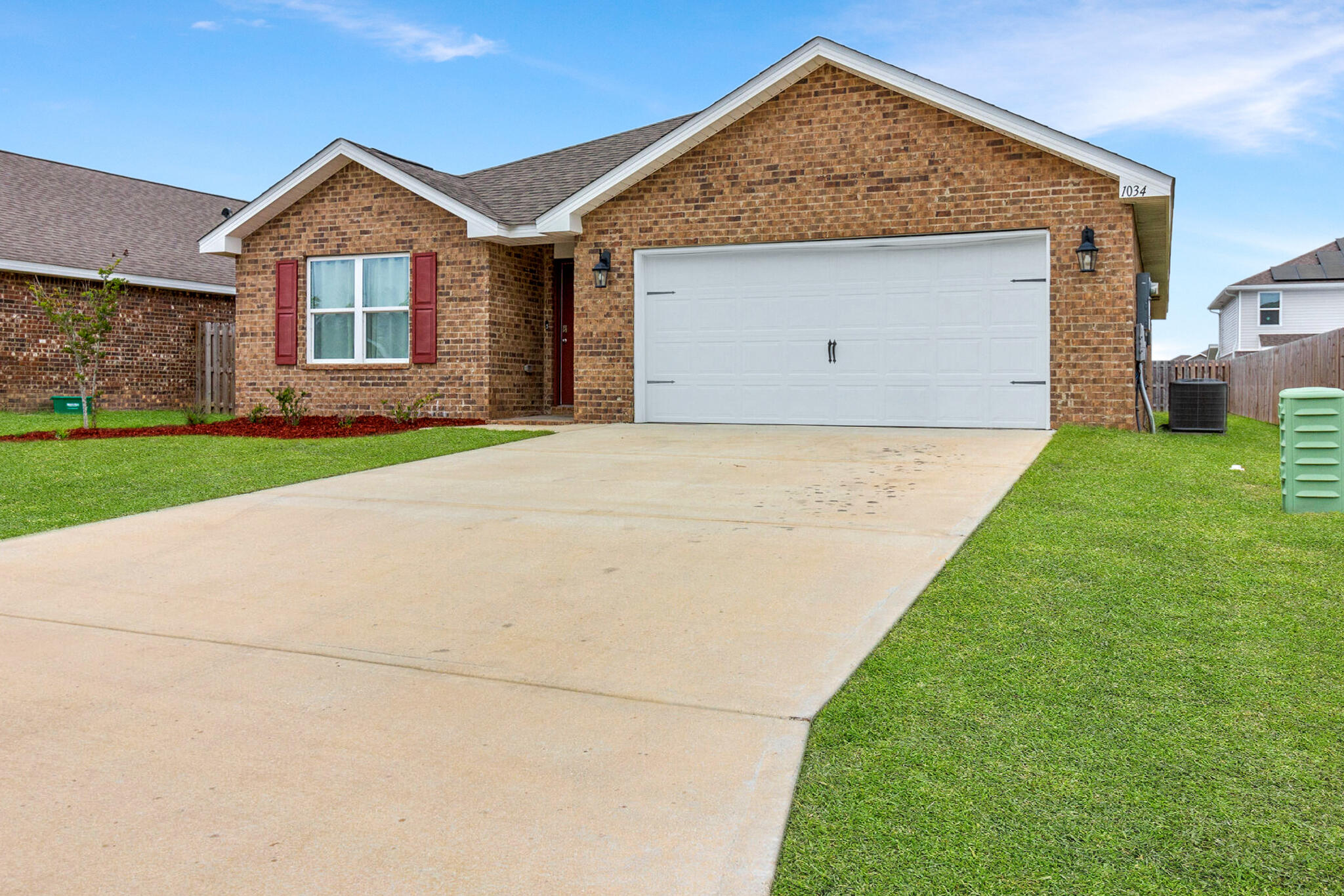 REDSTONE COMMONS - Residential Lease