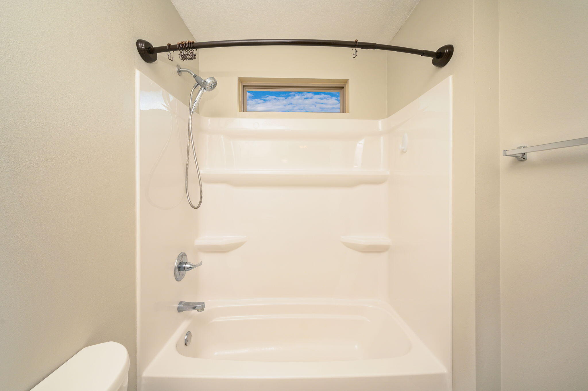 DUGGAN POND ESTATES - Residential