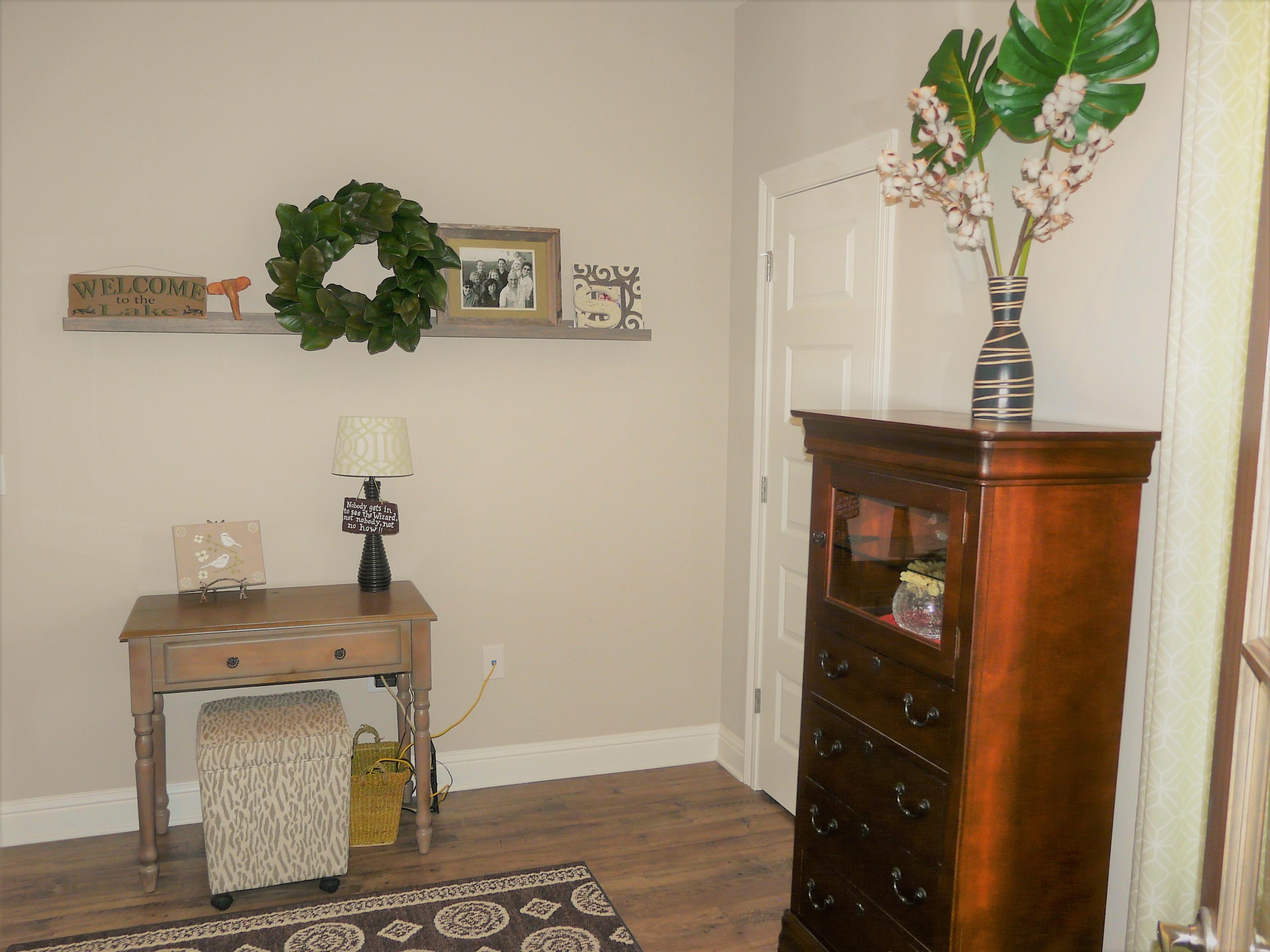 MILL CREEK FARMS - Residential
