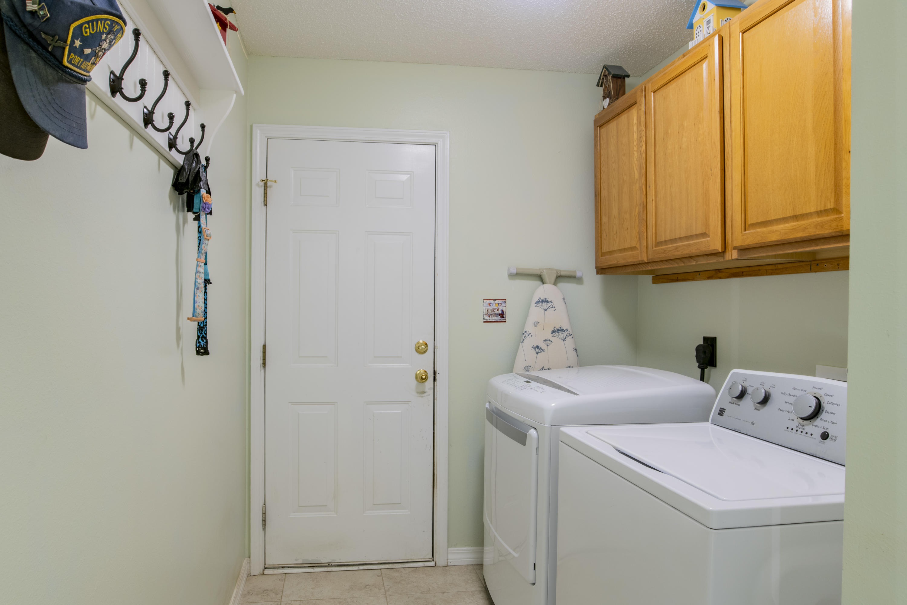 SKY RIDGE ESTATES 1ST ADD - Residential