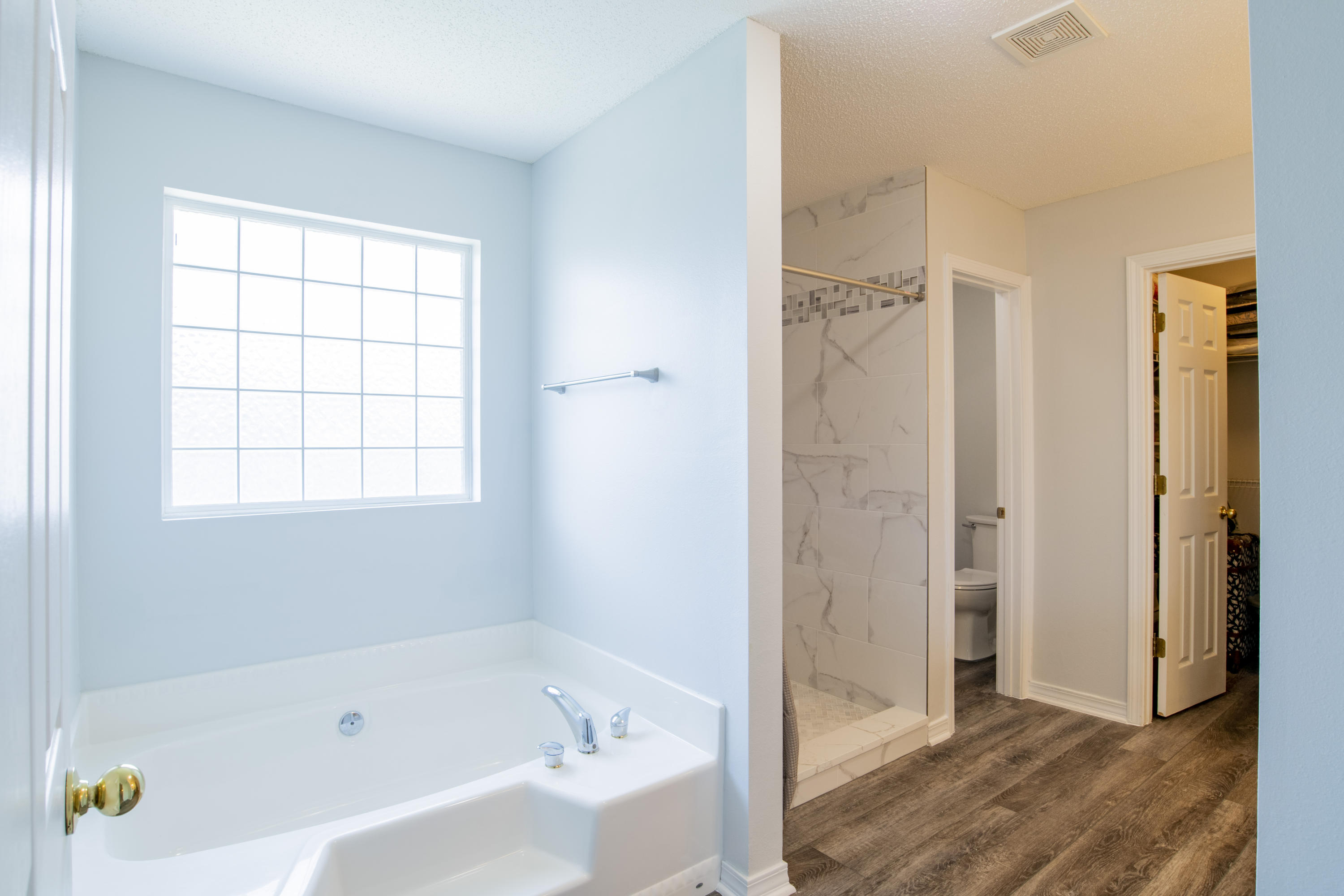 SKY RIDGE ESTATES 1ST ADD - Residential