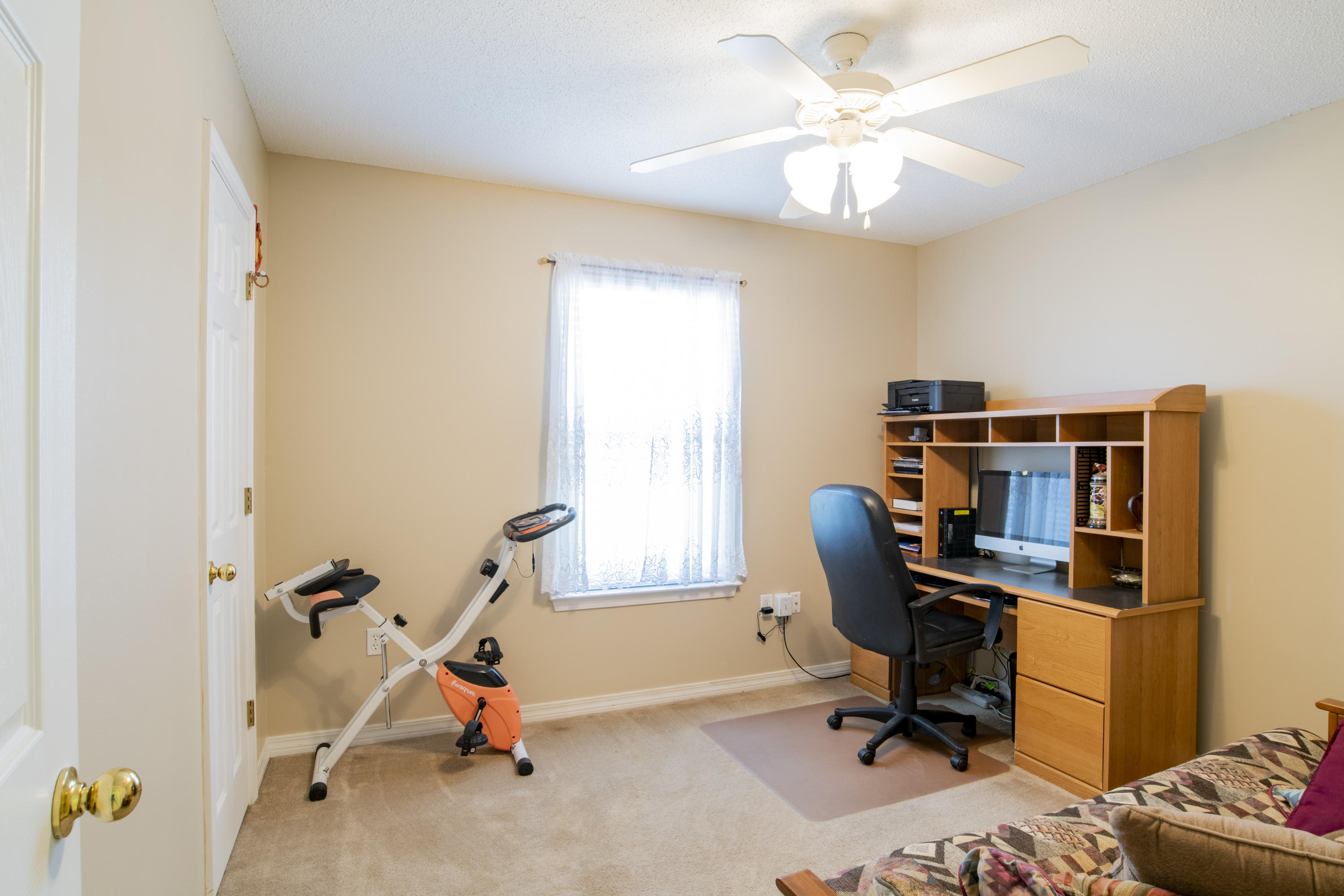 SKY RIDGE ESTATES 1ST ADD - Residential