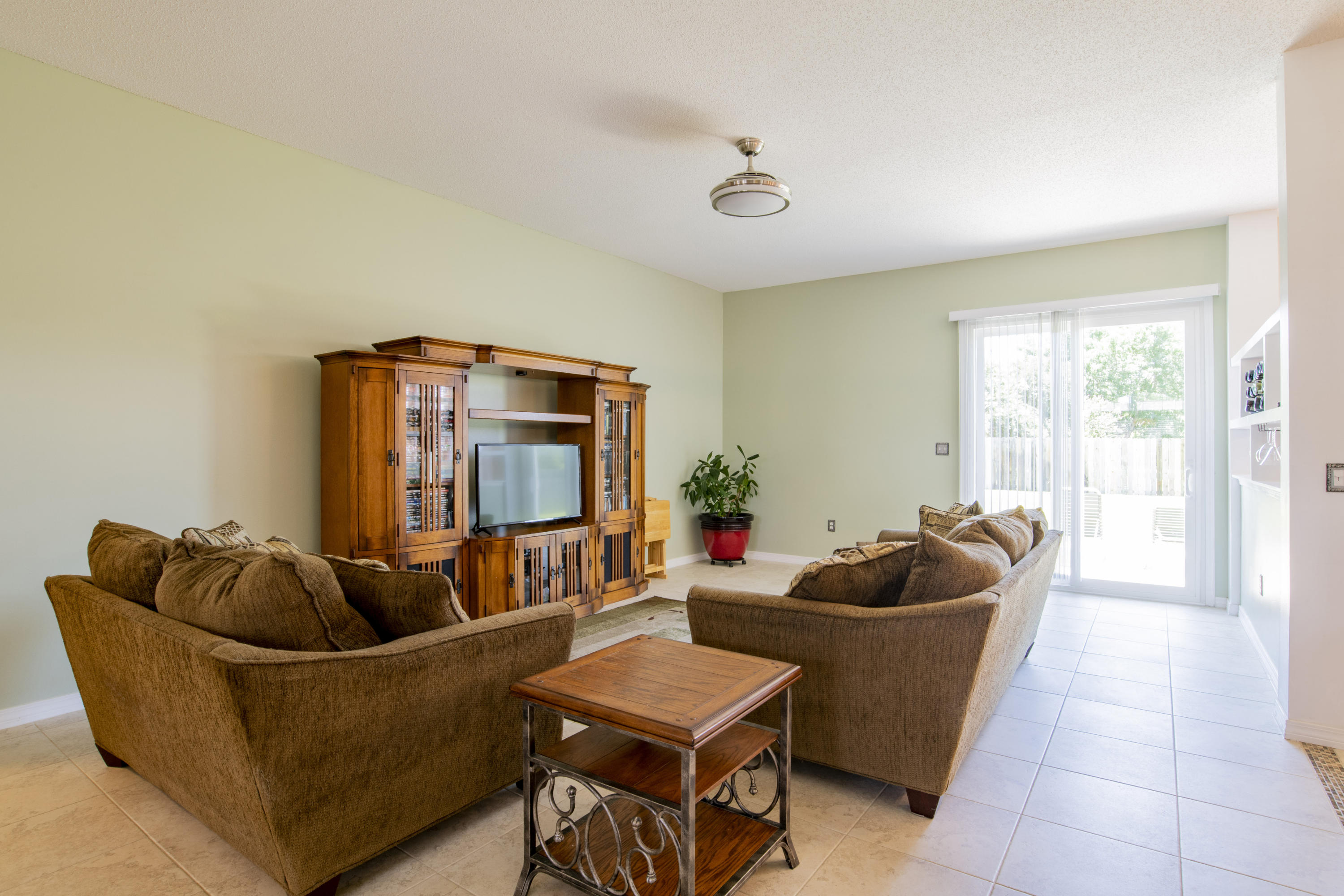 SKY RIDGE ESTATES 1ST ADD - Residential