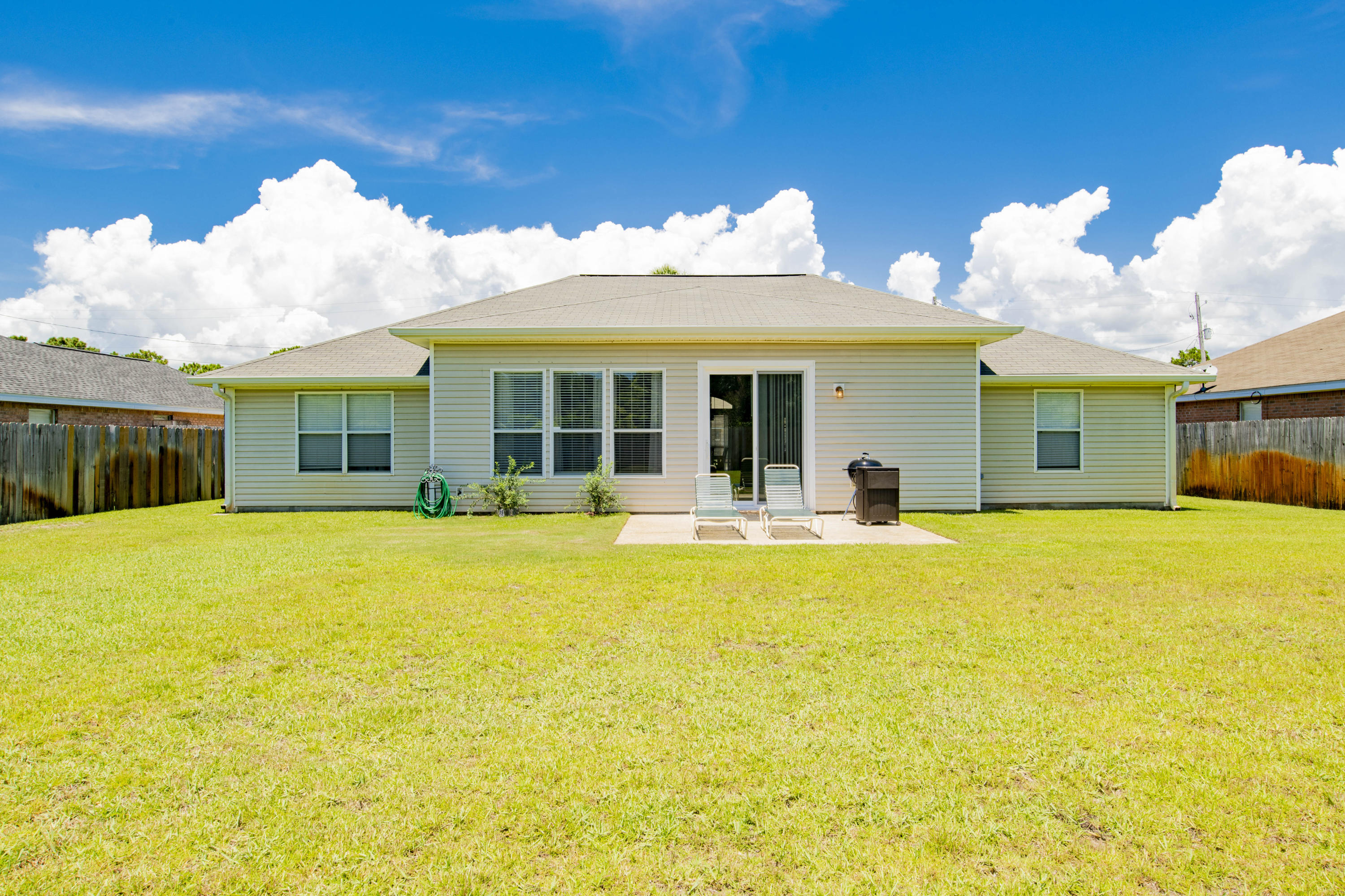 SKY RIDGE ESTATES 1ST ADD - Residential