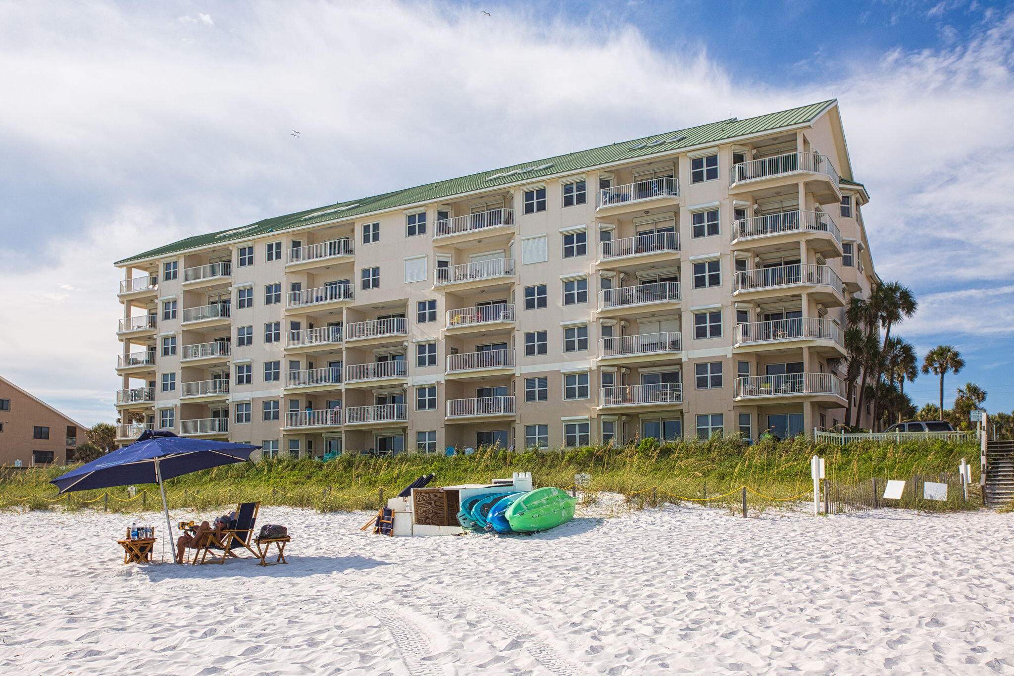 CRYSTAL DUNES CONDO - Residential